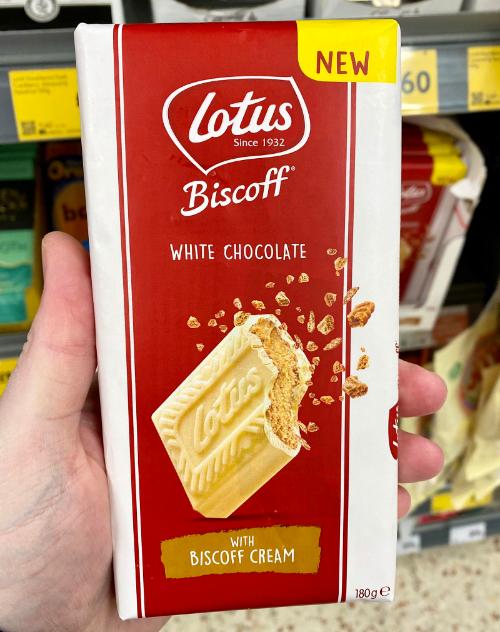 Lotus Biscoff White Chocolate Bar With Biscoff Spread 180g ( BB 20/05/2025)